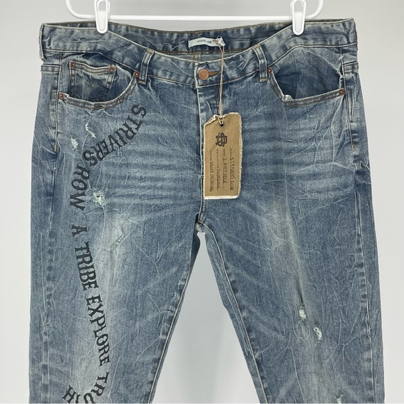 STRIVERS ROW NWT MEN’S SUGAR MAPLE DISTRESSED BLUE DENIM JEANS 40 - Picture 5 of 16